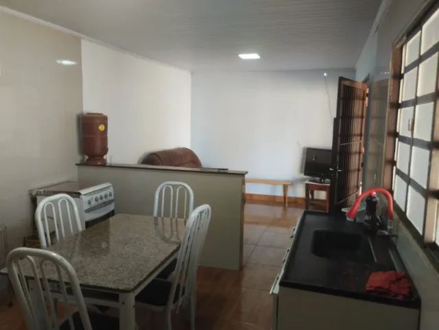 Casa em recanto de paz e sossego. Área ampla.  - Foto 3