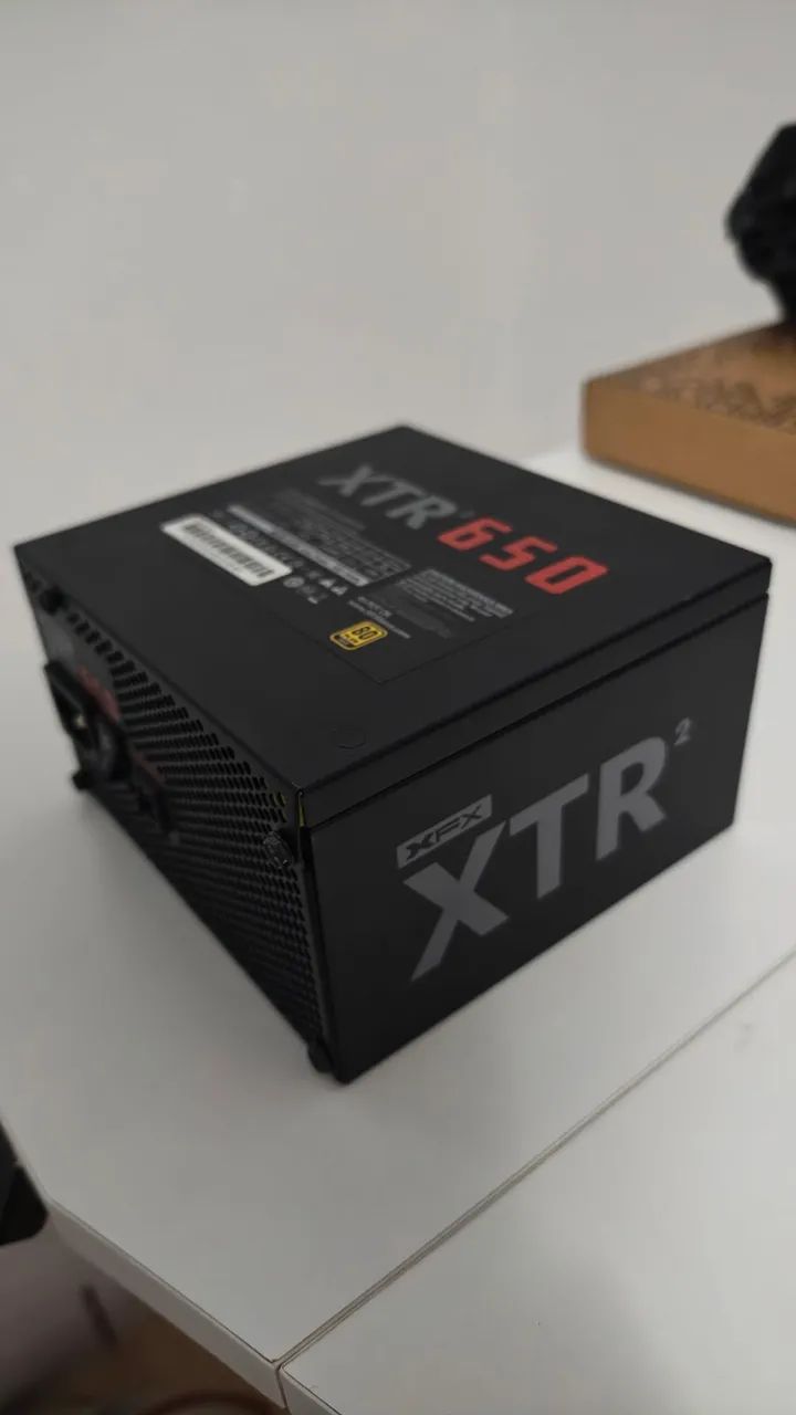 Fonte XFX XTR2 650W Gold Plus Full Modular - Foto 3
