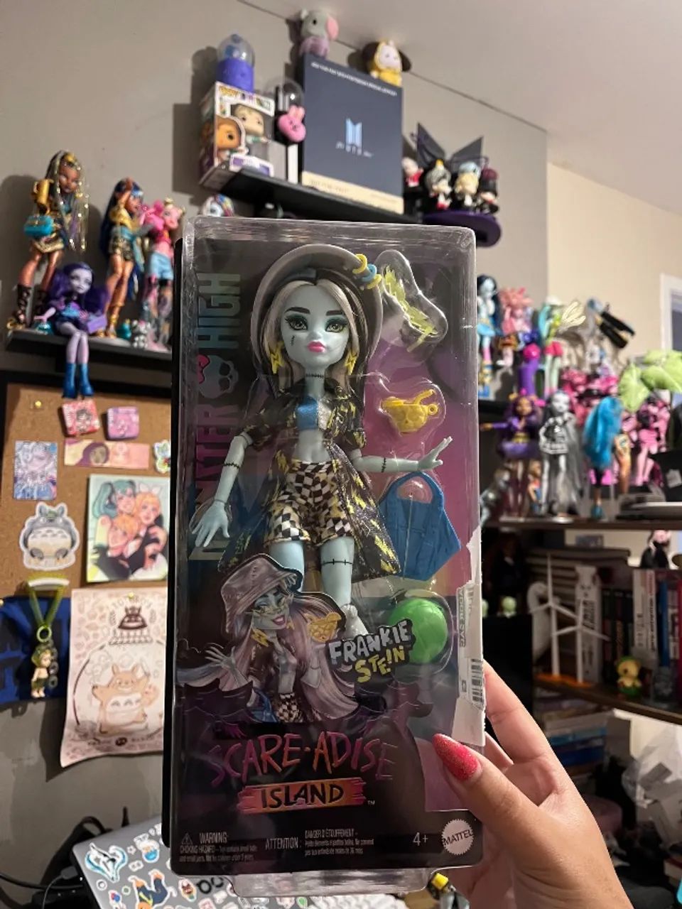TROCO ou VENDO monster high Frankie scare adise - Foto 2