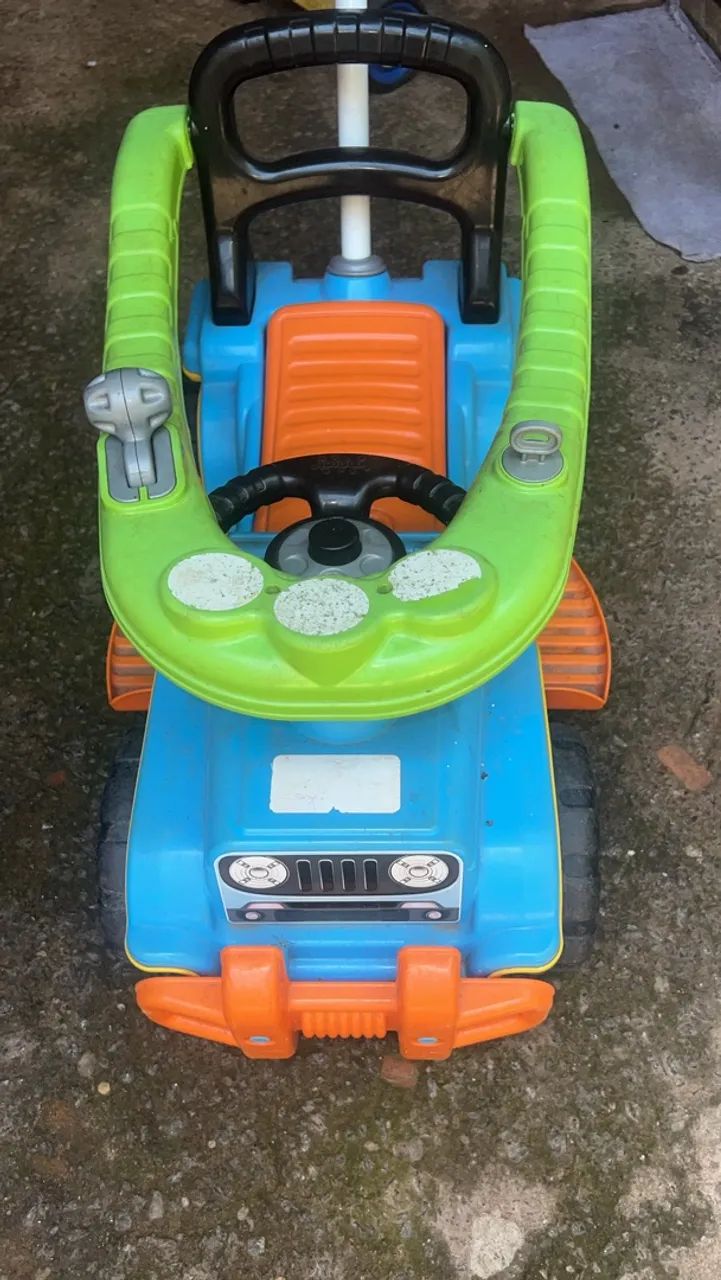 Triciclo infantil 