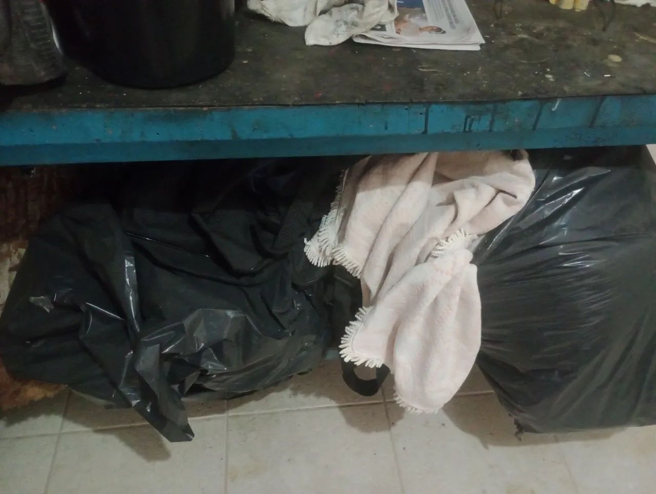 Bancada super reforçada usada para oficina mecânica  - Foto 3