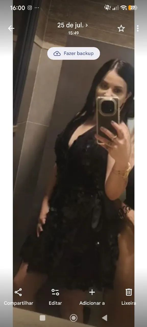 Vestido lindo de paetê 