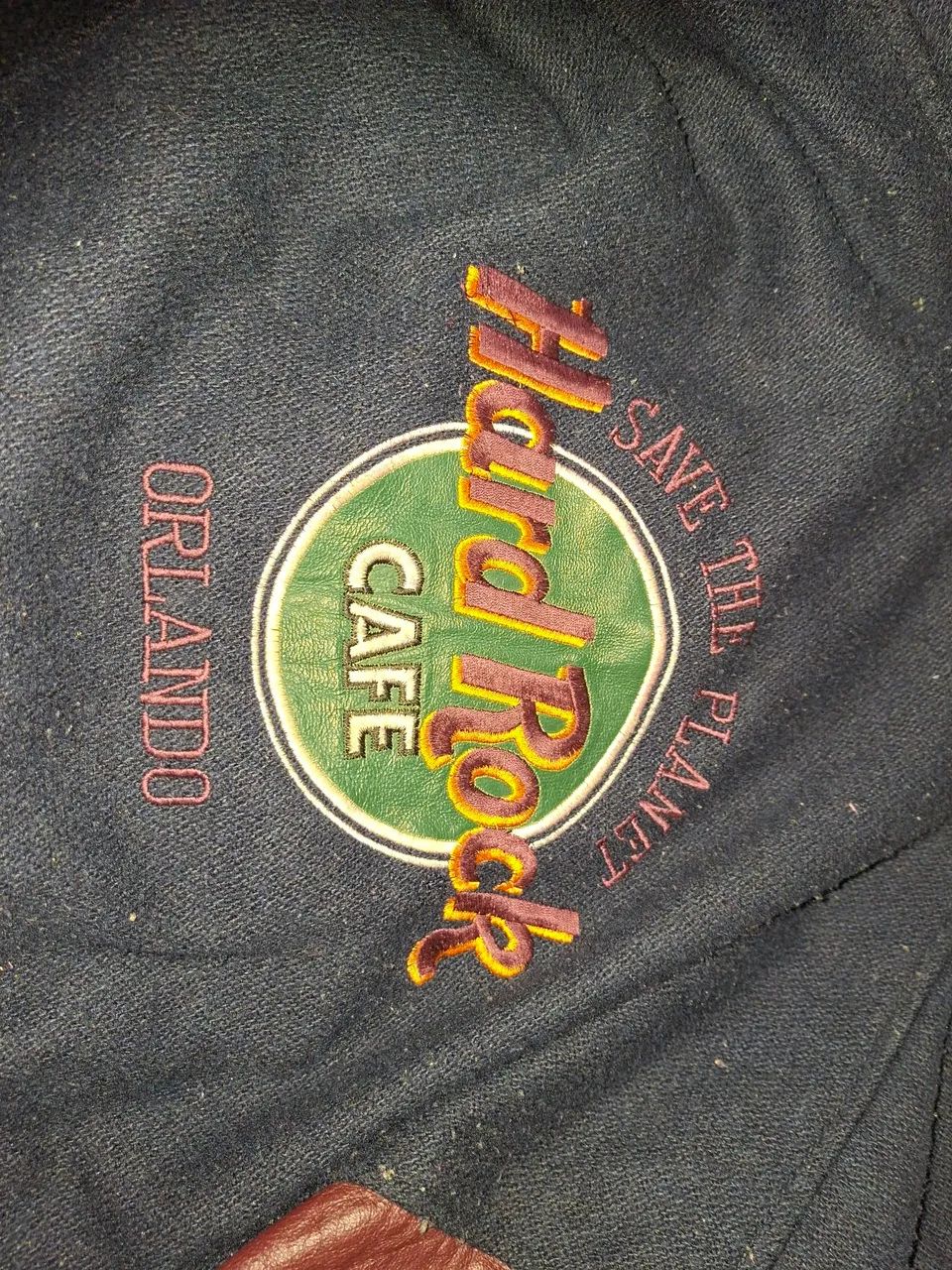 Jaqueta hard rock café antiga - Foto 2