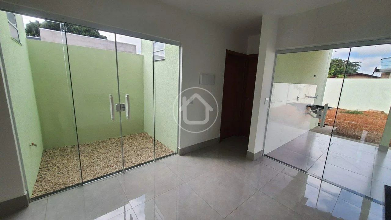 CASA TÉRREA 2 QUARTOS 1 SUÍTE - Foto 2