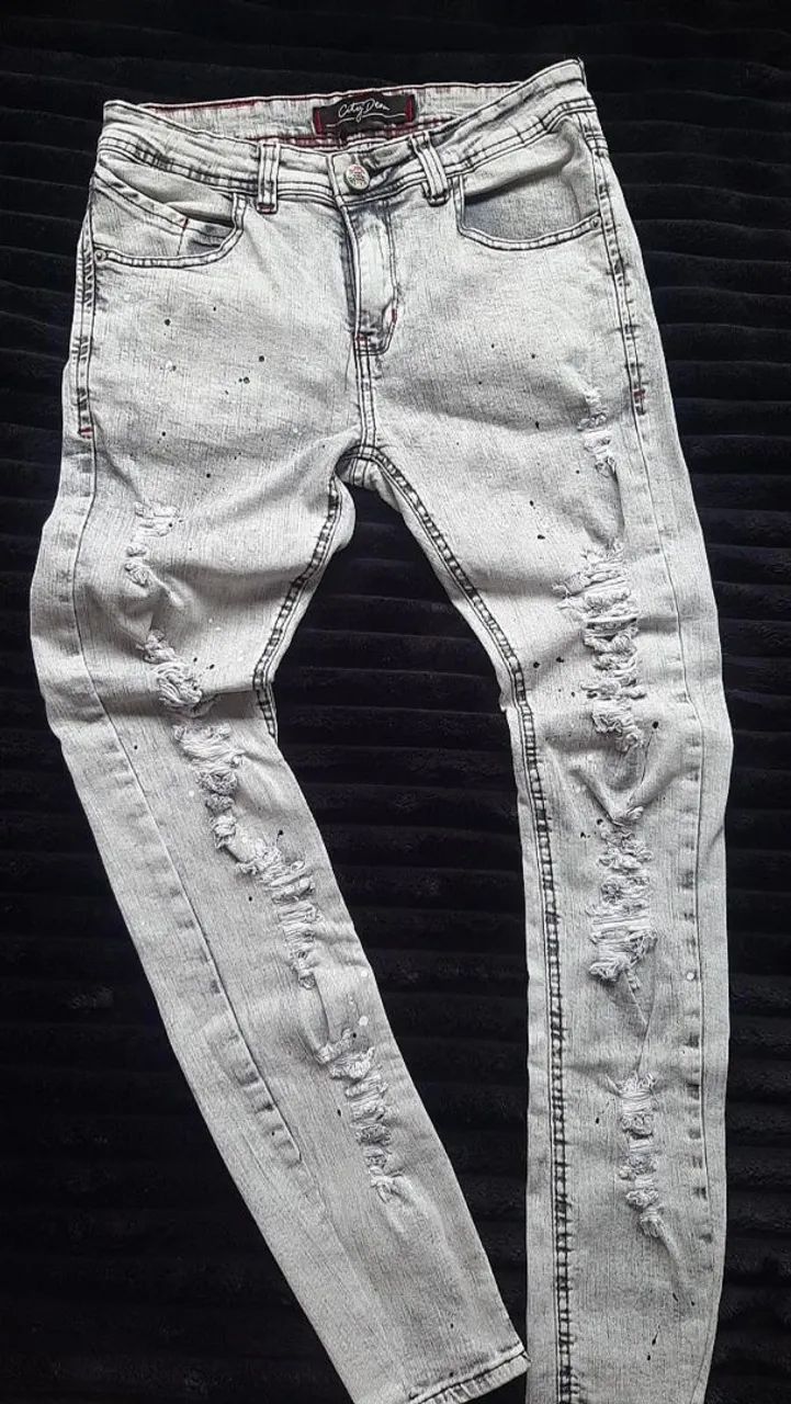 VENDO  2 calças City Denim número 38. Cada uma 150,00. - Foto 2