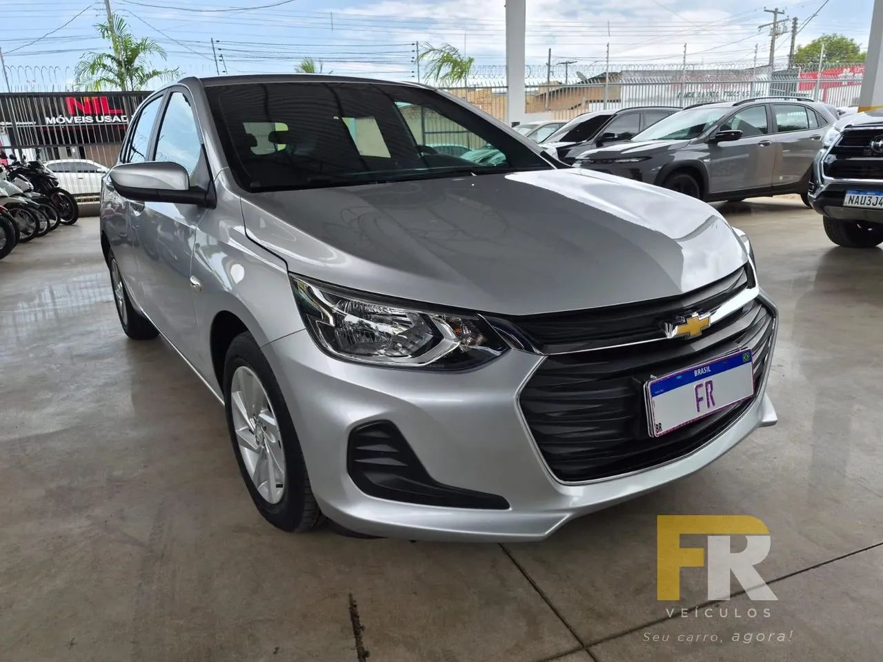 Chevrolet Onix Hatch LT 1.0 8V Flex Mec. 4P 2021 - Foto 3