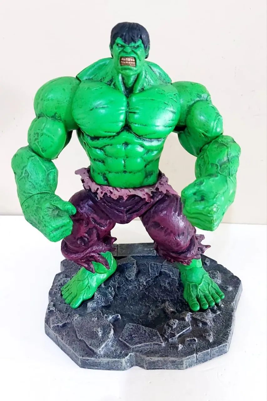 Action Figure O Incrível Hulk Marvel Select Diamond 24cm - Foto 5
