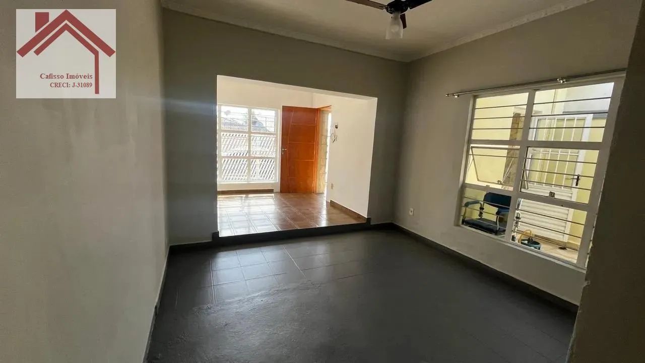 Casa à Venda no Centro de Votorantim, 4 Quartos, 210m² - Foto 2