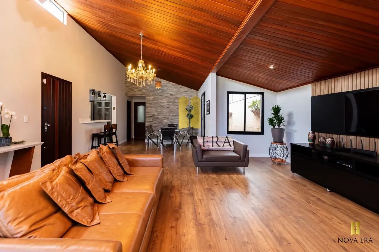 CASA COM 4 QUARTOS, SUÍTE MASTER, EDÍCULA E ESPAÇO GOURMET NO AHÚ. - Foto 4