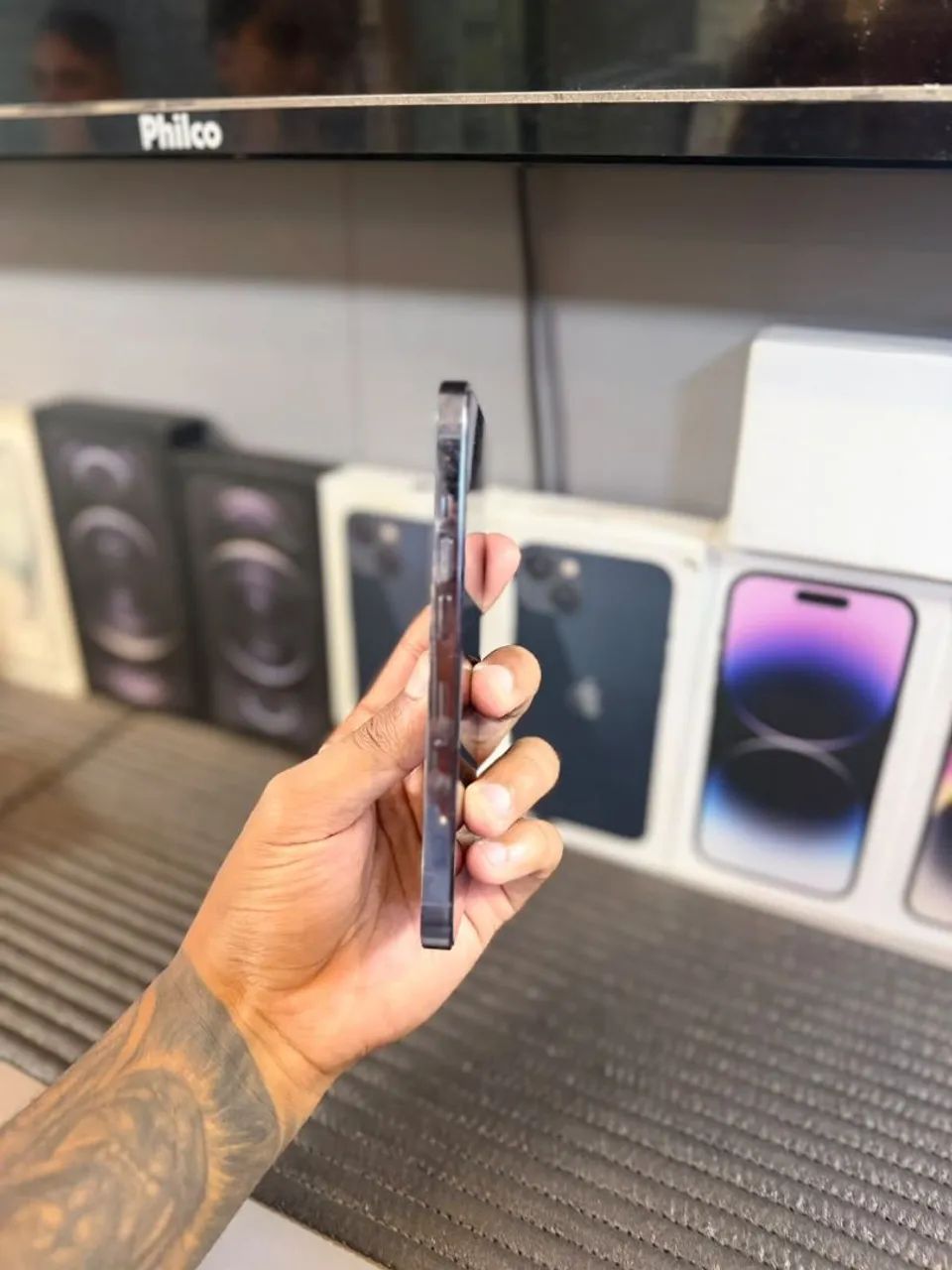 IPHONE 13 PRO 128GB<br>R$ 2.399 - Foto 4