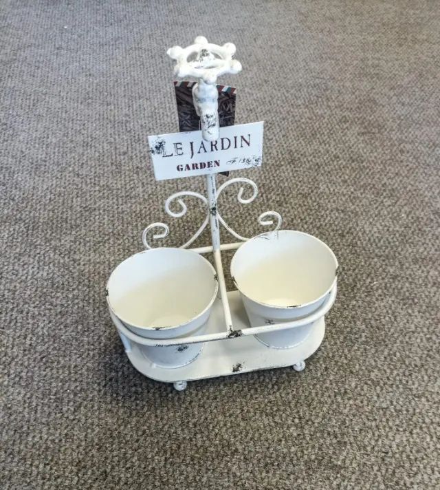 Suporte Para 2 Vasos Decorativo Em Metal pintura Branco Off/White  Modelo le Jardin  - Foto 2