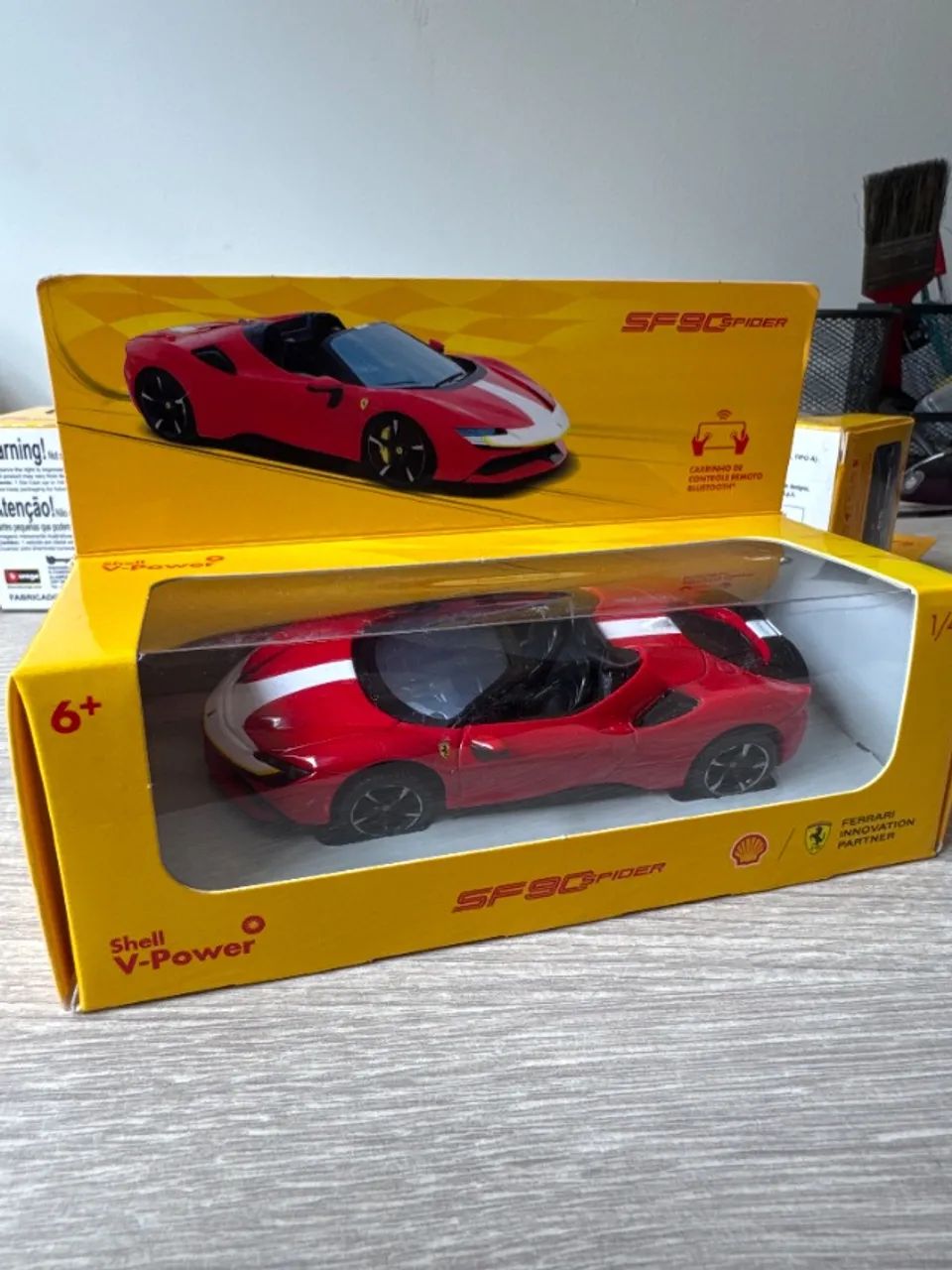 Ferrari SF90 Spider Shell V-Power 1:41 Bburago Bluetooth - Foto 2