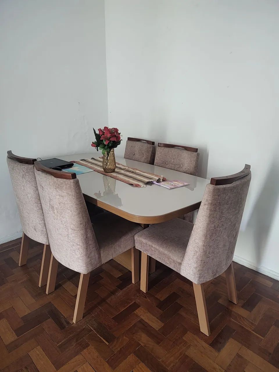 Mesa de Jantar 6 cadeiras - Foto 4
