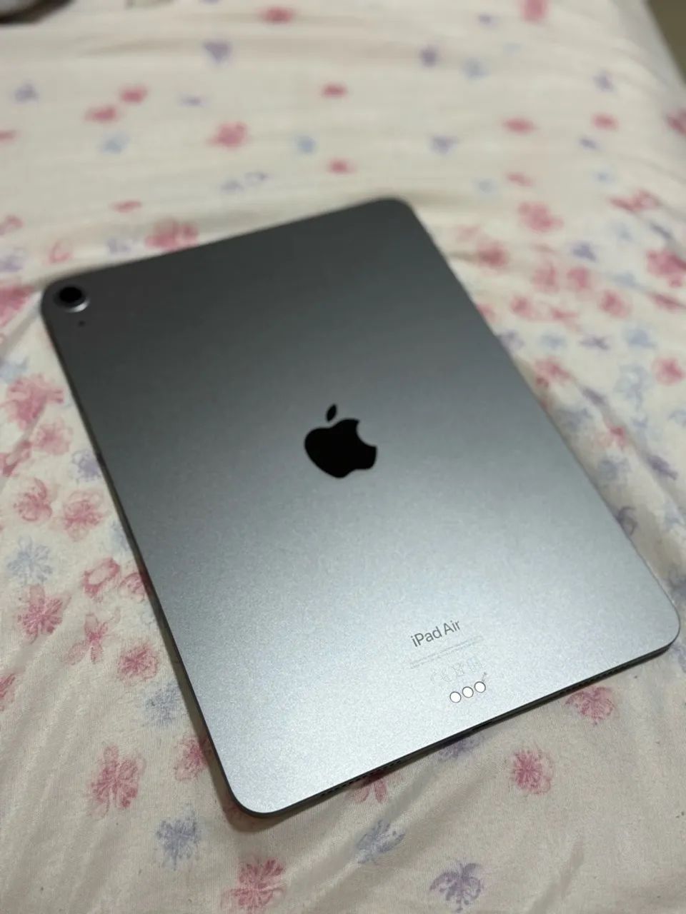 iPad Air 5º geração 256GB chip M1+ Apple Pencil 2º geração 