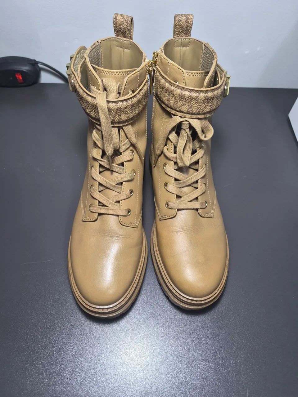 Bota coturno  michael kors  - Foto 2