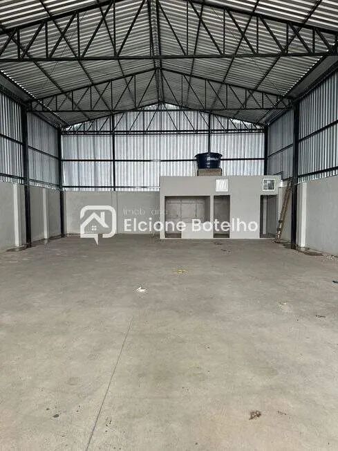 Galpão Comercial para Aluguel em Uberlândia