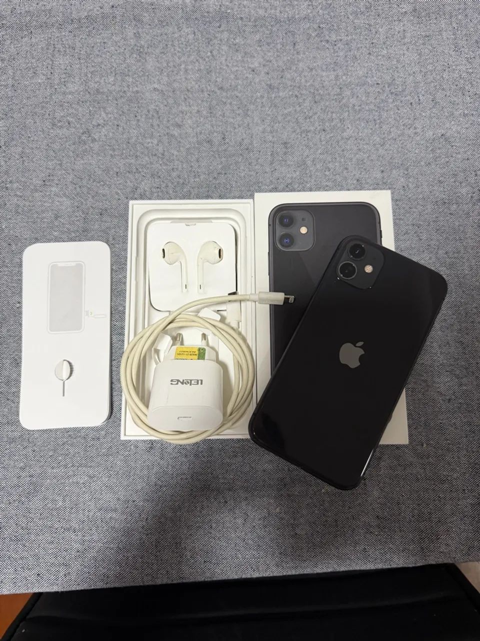 iPhone 11 Preto 64gb 