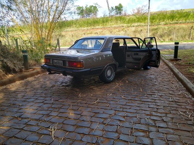 Opala Diplomata(apto a placa preta) - Foto 8