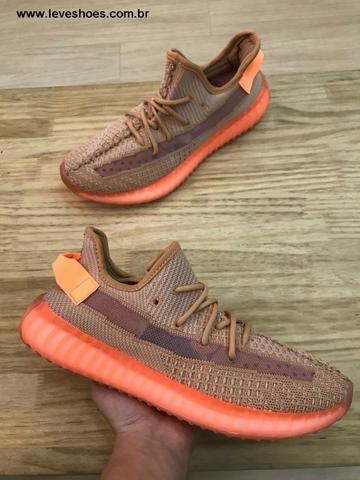 Tenis Adidas Yeezy Refletivo - Foto 4