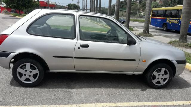 Ford fiesta gl ano 2000 - Foto 2