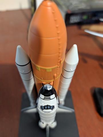 Miniatura Ônibus Espacial Atlantis - Foto 2