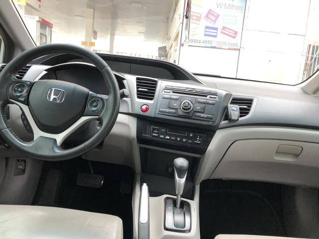 Vendo ou troco por Golf ou Saveiro esse lindo carro de luxo - Foto 5