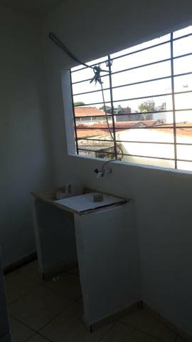 Aluga -uma casa no pina 1 andar - Foto 3
