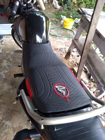 Vendo está moto 125ano2012 ela está entias tem os todos documentos - Foto 6