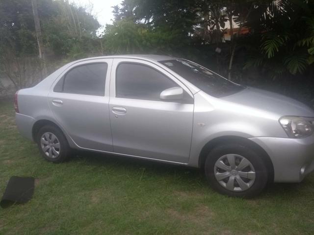 Toyota Etios Sedan 1.5 - Foto 2