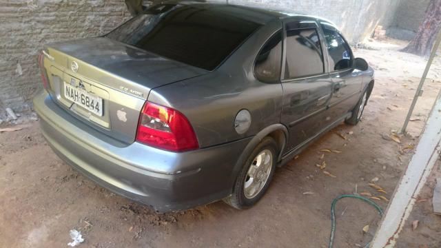 Vectra 2000 - Foto 2