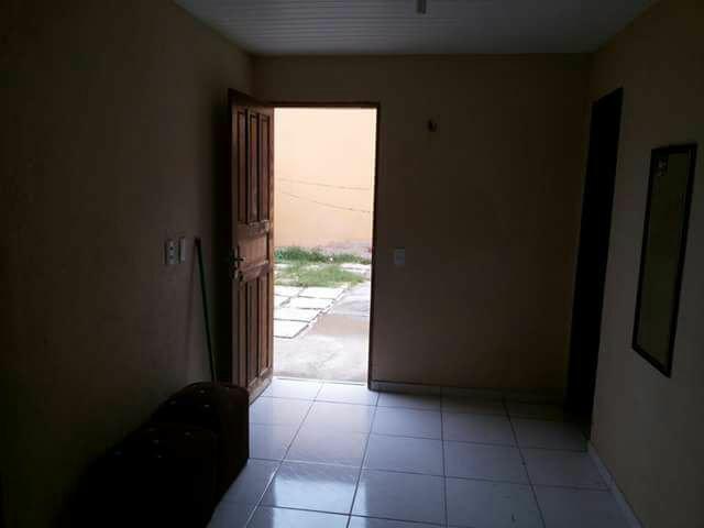 Kitinete com sala, 100m da praia do futuro, próximo ao Shopping Riomar, FANOR, UPA. - Foto 5