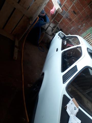 Vendo ou troco pickup corsa 97 com débitos e um chevette 92 com debito - Foto 2