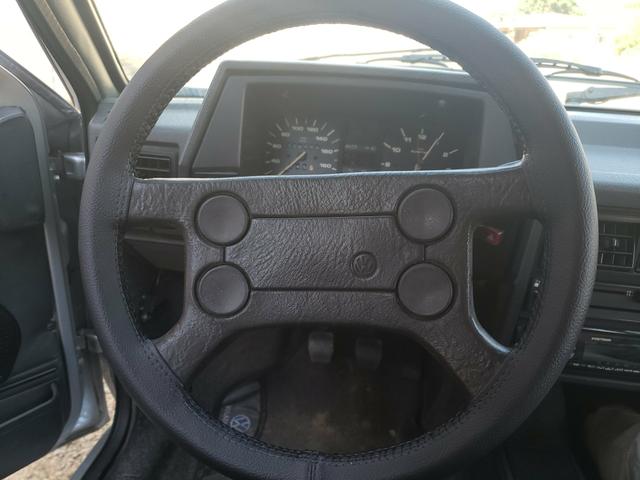 Volante 4 Bolas Preto Modelo Original Santana Gol Gt Gti Gts