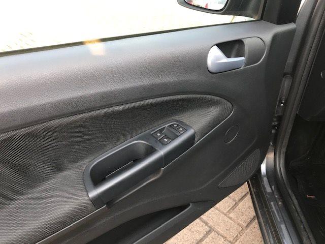 VOLKSWAGEN VOYAGE 2018/2019 1.6 MSI TOTALFLEX 4P MANUAL - Foto 8