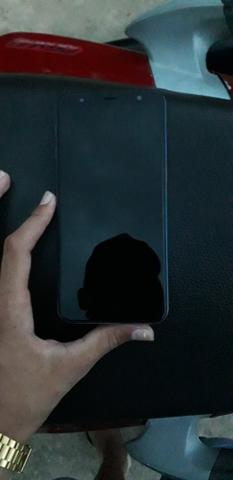 Vendo um j6 plus usado