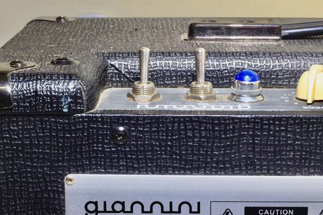 Amplificador Giannini Classic T (20w valvulado) - Foto 5