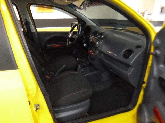 Fiat uno sporting evo 1.4 8v 4p flex 2012/2013 amarelo - Foto 3
