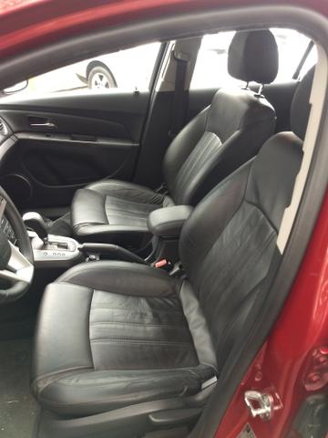 Chevrolet cruze lt 1.8 hatch 2013 automático - Foto 9