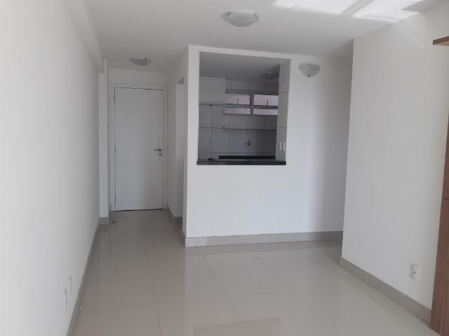 Apto com 1 quarto - todo projetado - Ponta do Farol - Foto 3