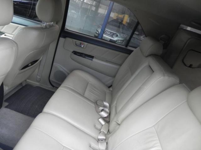 Toyota Hilux sw4 srv 4x4 4P - Foto 5