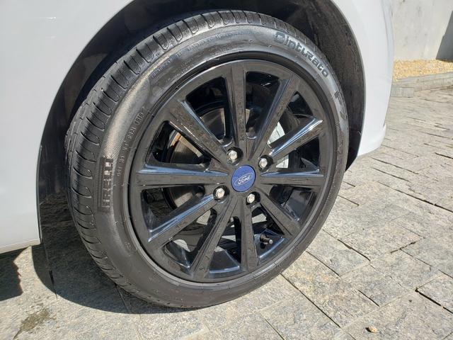 Ford Fiesta automático ecoboost Turbo 2018 - Foto 9