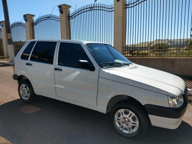 Fiat Uno Mille Celeb Econ 4P Completa - Sem Débitos - Foto 3