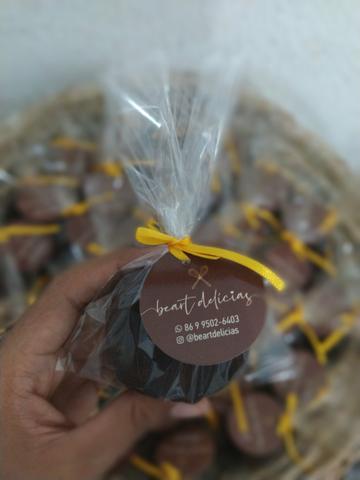 Cesta com chocolates - Foto 4