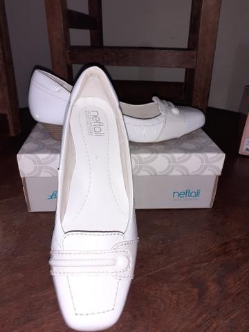 Vende-se saltinho