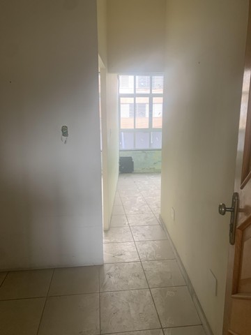 Alugo ótimo Ponto Comercial em frente ao Colégio Santa Monica Taquara - Foto 5