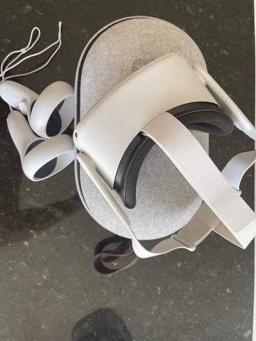 Oculus VR Quest 2 - 128gb + Case Rígida Original 