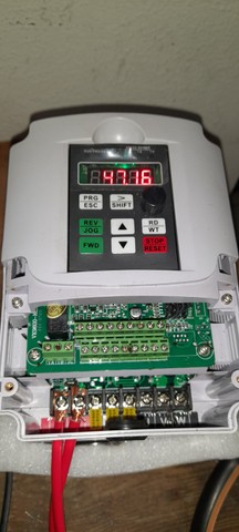 Inversor/ frequência motor trifásico /rede monofásica 3 hp - Foto 3