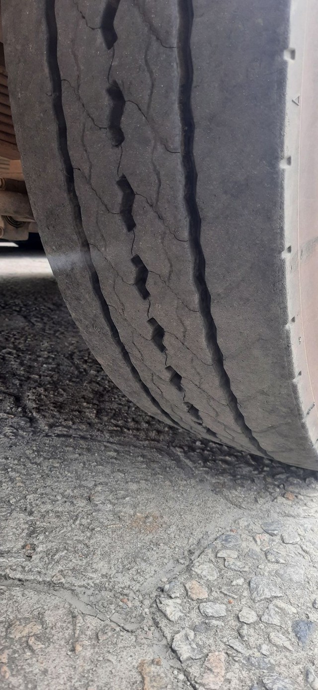 Caio apache Mercedes of 1722 - Foto 6