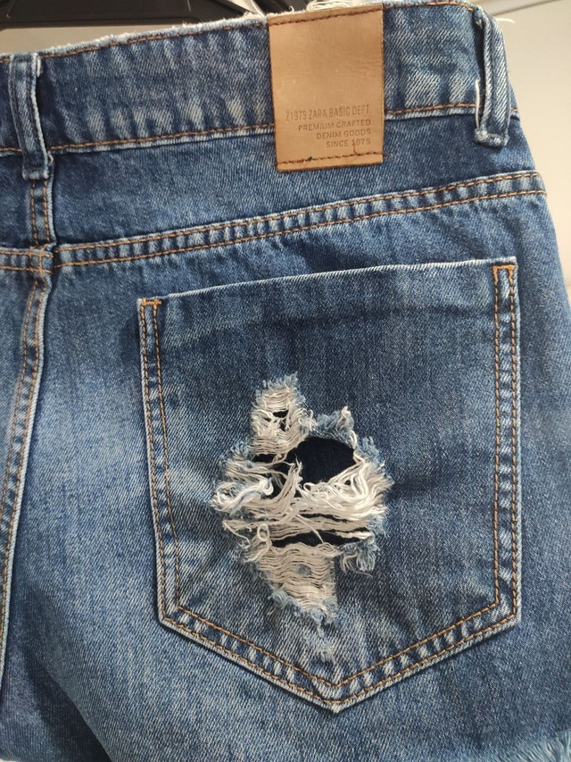 Short Jeans Zara  - Foto 3