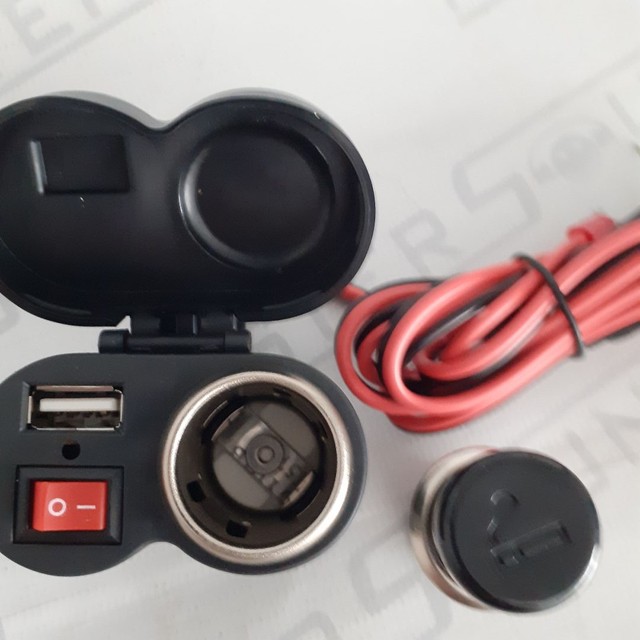 Carregador para moto  com usb, mais acendedor de cigarros. Novo. - Foto 5